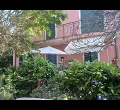 Villa indipendente marasio rif 4420
