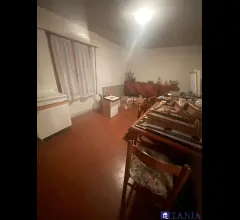 Appartamenti in Vendita - Casa indipendente avenza rif 4419