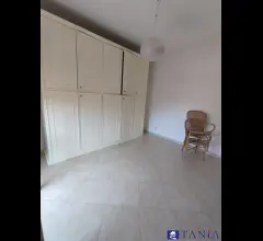 Appartamenti in Vendita - Appartamento avenza centralissimo rif 4537