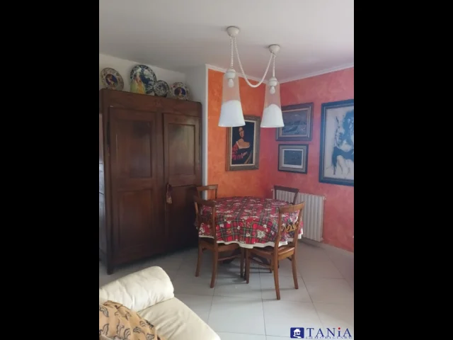 Appartamenti in Vendita - Trifamiliare monteverde rif 4329