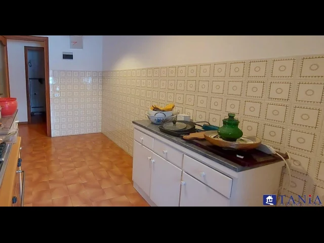 Appartamenti in Vendita - Appartamento avenza rif aa 4322