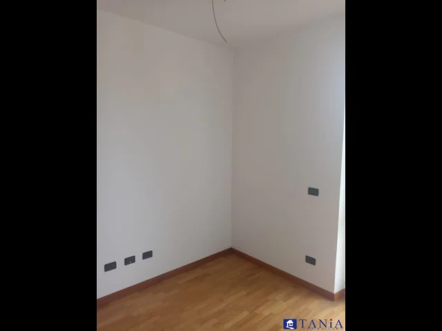 Appartamenti in Vendita - Trifamiliare avenza rif aa4328