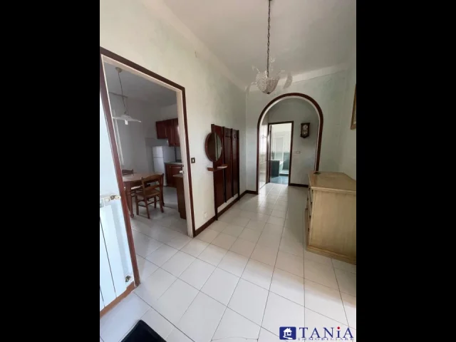 Luni 2 camere in condominio rif. 4423
