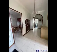 Luni 2 camere in condominio rif. 4423