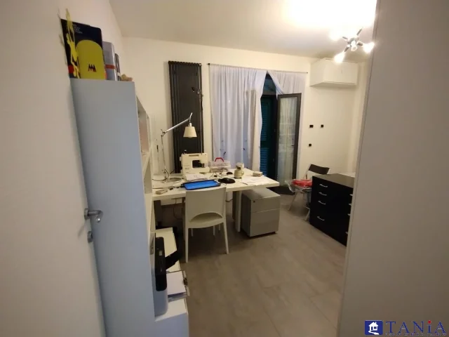 Appartamenti in Vendita - Porzione di casa avenza rif aa4362