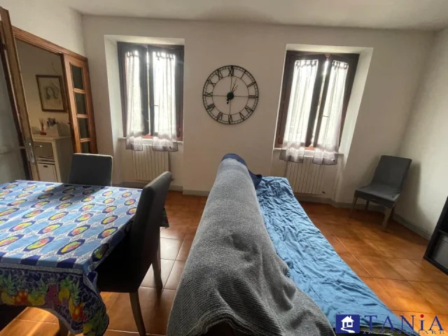 Appartamenti in Vendita - Porzione di casa marina di carrara rif 4505