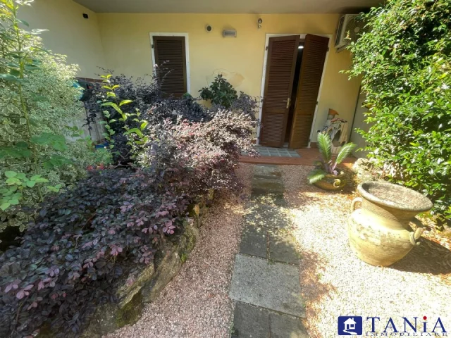 Appartamenti in Vendita - Porzione di casa bonascola rif 4543