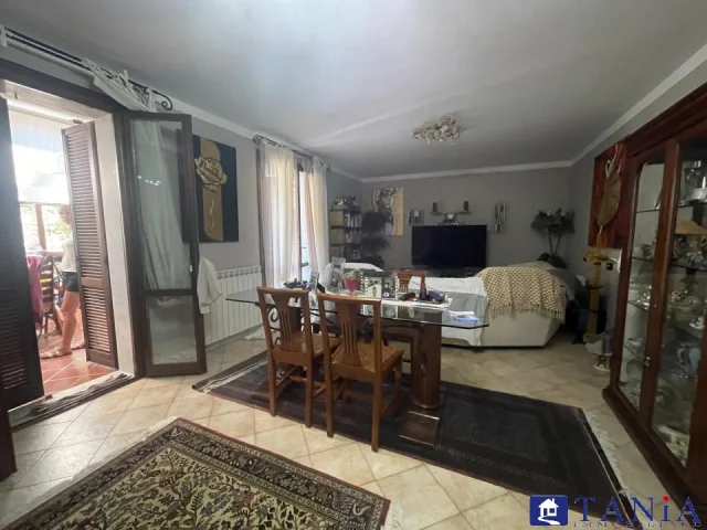 Appartamenti in Vendita - Porzione di casa bonascola rif 4543