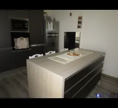 Appartamenti in Vendita - Terra tetto avenza rif 4389