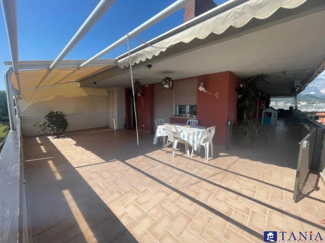 Marina di carrara attico rif. 4400