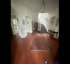 Appartamenti in Vendita - Villa indipendente vista mare monteverde rif 4424