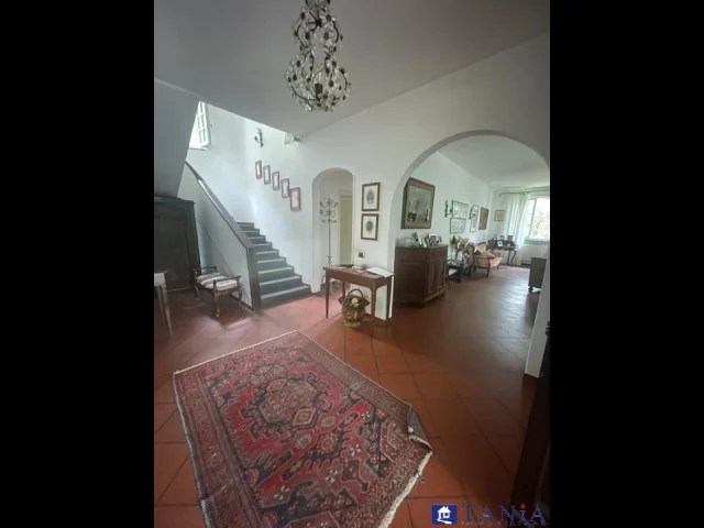 Appartamenti in Vendita - Villa indipendente vista mare monteverde rif 4424