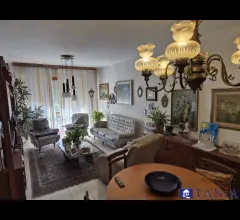 Appartamenti in Vendita - Appartamento avenza rif aa4472