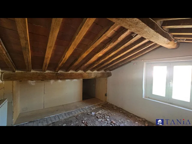 Appartamenti in Vendita - Appartamento da ristrutturare carrara rif aa4454