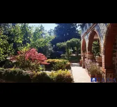 Appartamenti in Vendita - Villa indipendente fossola rif 4459