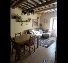 Porzione di casa gragnana rif 4476