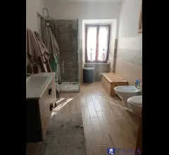 Appartamenti in Vendita - Porzione di casa gragnana rif 4476