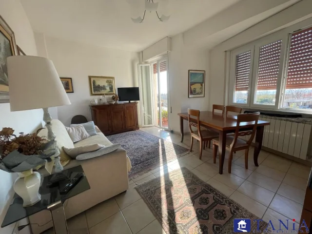 Appartamenti in Vendita - Appartamento marinella rif 4494