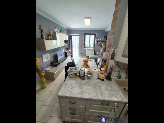 Porzione di casa carrara rif 4524