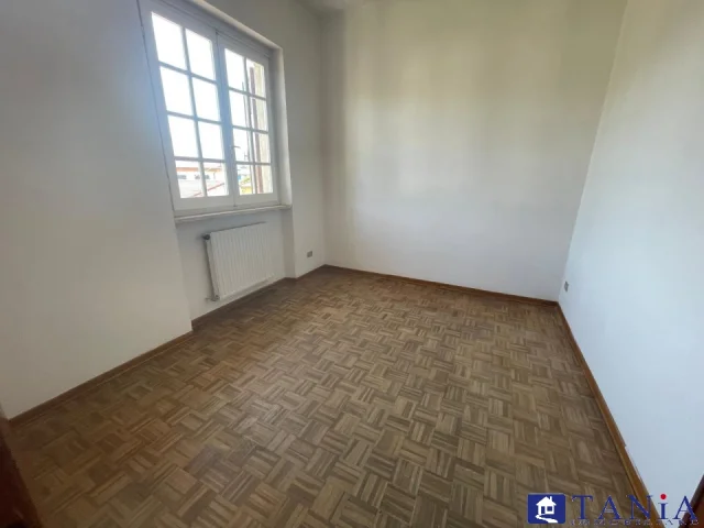 Appartamenti in Vendita - Semindipendente marina di carrara rif 4545