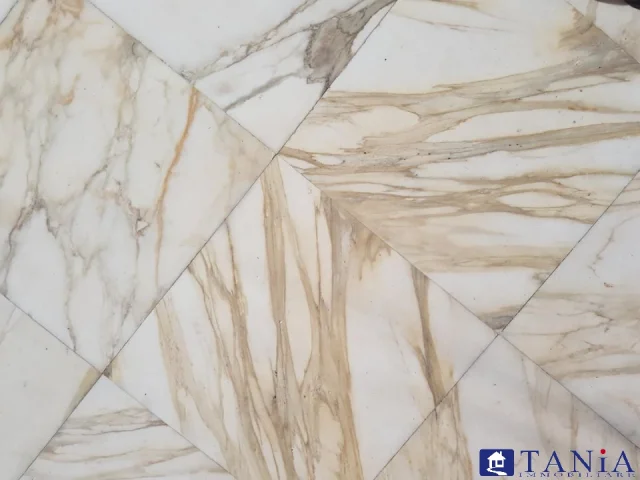 Appartamenti in Vendita - Porzione di casa fossola rif 4548