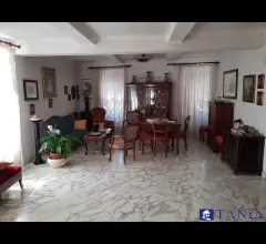 Appartamenti in Vendita - Porzione di casa fossola rif 4549