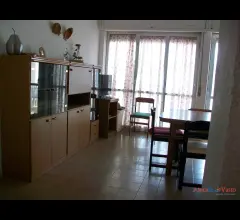 Appartamenti in Vendita - Appartamento sul mare, arredato e libero da subito.