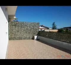 Appartamenti in Vendita - Mansarda con ampio terrazzo in centro