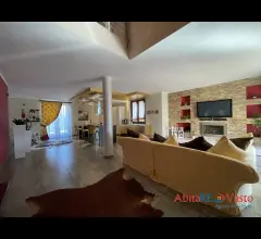 Appartamenti in Vendita - Villa unifamiliare, prima periferia