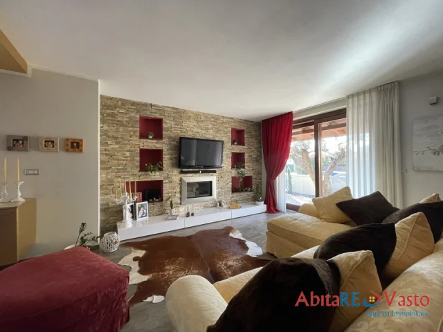 Appartamenti in Vendita - Villa unifamiliare, prima periferia