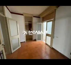 Appartamenti in Vendita - Appartamento piano terra con garage e giardino a galatone