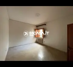 Appartamenti in Vendita - Abitazione a piano terra con garage