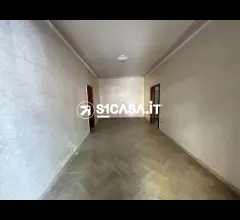 Appartamenti in Vendita - Abitazione a piano terra con garage