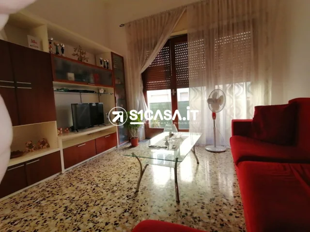 Appartamenti in Vendita - Appartamento indipendente in via appennini
