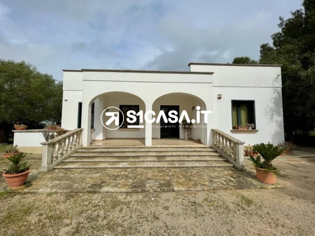 Appartamenti in Vendita - Villetta indipendente in c.da tardì a galatone