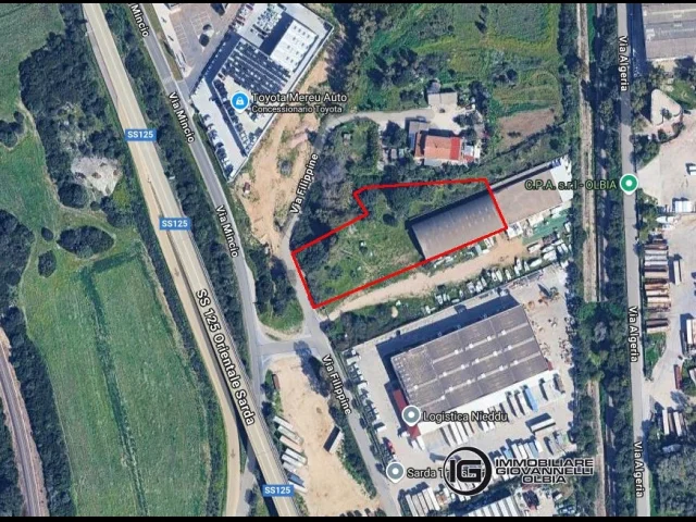 Appartamenti in Vendita - Capannone di 700m