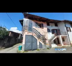 Appartamenti in Vendita - Casetta semi indipendente a vistrorio