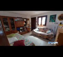 Appartamenti in Vendita - Casetta semi indipendente a vistrorio