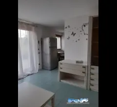 Appartamenti in Vendita - Bilocale in pian terreno di casa privata