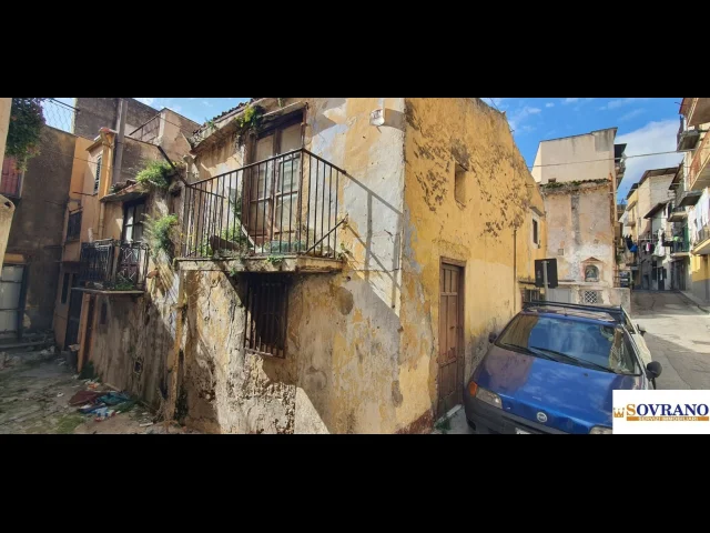 Monreale:porzione di fabbricato indipendente