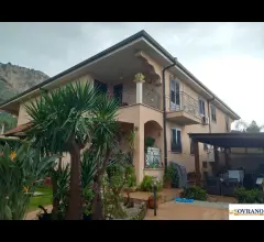 Appartamenti in Vendita - Villa 800 mt dal mare di isola delle femmine