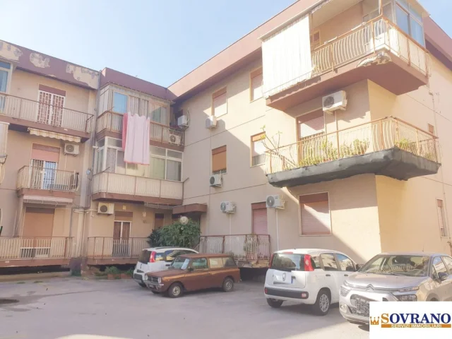 Cruillas : appartamento in residence con posto auto