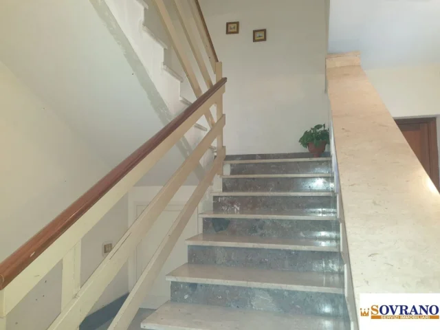Appartamenti in Vendita - Cruillas : appartamento in residence con posto auto