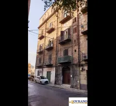 Appartamenti in Vendita - Calatafimi/cappuccini: appartamento mq 173 piano 2°