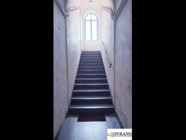 Appartamenti in Vendita - Calatafimi/cappuccini: appartamento mq 173 piano 2°