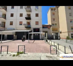 Appartamenti in Vendita - Gustavo roccella: locale c/1 mq 40