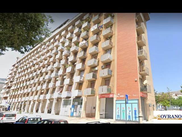 Appartamento piano 5° in zona lanza di scalea