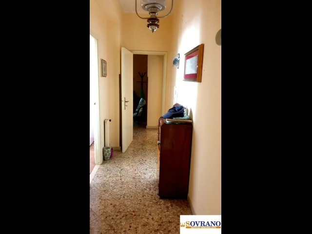 Appartamenti in Vendita - Appartamento piano 5° in zona lanza di scalea
