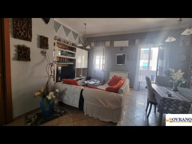 Appartamenti in Vendita - Zisa: appartamento ristrutturato piano 5°
