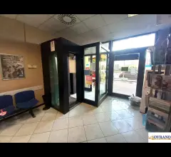 Appartamenti in Vendita - L. da vinci bassa:locale c/1 ottimo stato